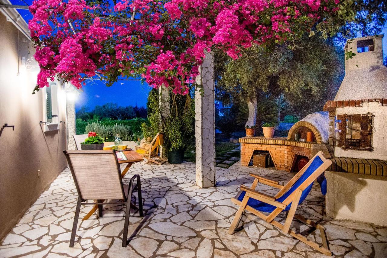 Villa Aelia - A Peaceful And Private Place Аргостолион Экстерьер фото